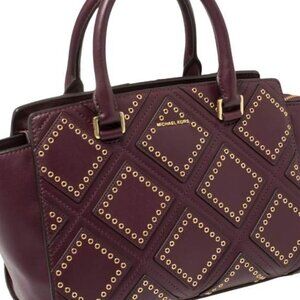 Authentic Michael Kors plum Selma MD TZ Satchel Leather Handbag.